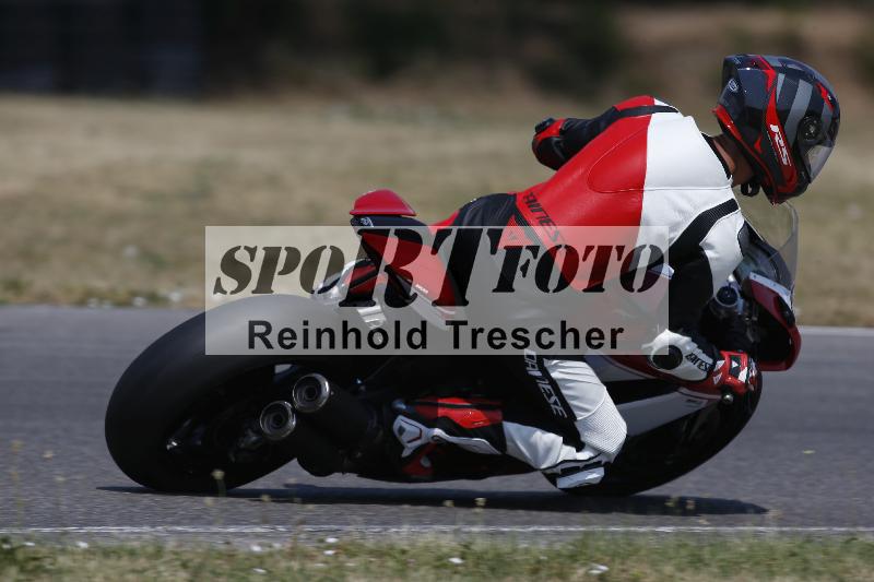 /Archiv-2023/32 08.06.2023 TZ Motorsport ADR/Gruppe rot/backside